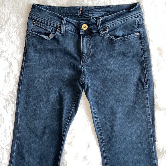 Divine Rights Commitment Low-Rise Bootcut Size 28 - Picture 3 of 12